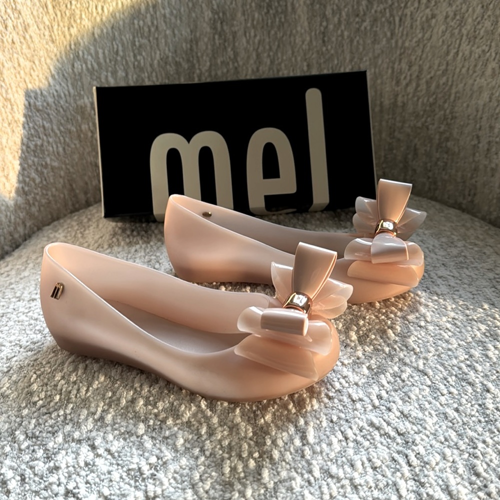 MEL by Melissa ultra girl sweet II light pink Size 13 kids